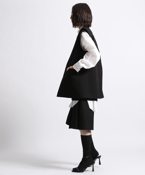STERNBERG(スタンバーグ)の「STERNBERG/プリーツショートパンツ/991894(その他パンツ・メンズ・ブラック/チャコールグレー・SMALL/LARGE/MEDIUM)」の11枚目の写真