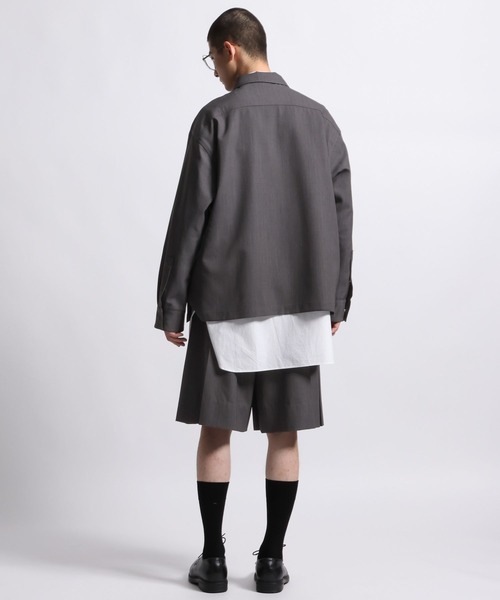 STERNBERG（スタンバーグ）の「STERNBERG/プリーツショートパンツ