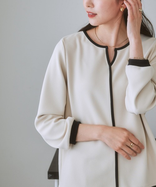 7days Life Styling(セブンデイズライフスタイリング)の「【裏側起毛】配色使いキーネックトップス(Tシャツ/カットソー・レディース・アイボリー/ブラック・L/S/LL/M)」の13枚目の写真