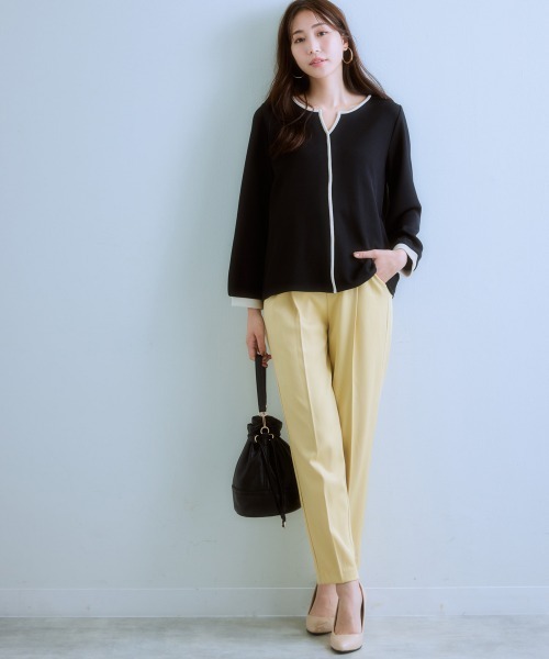 7days Life Styling(セブンデイズライフスタイリング)の「【裏側起毛】配色使いキーネックトップス(Tシャツ/カットソー・レディース・アイボリー/ブラック・L/S/LL/M)」の5枚目の写真
