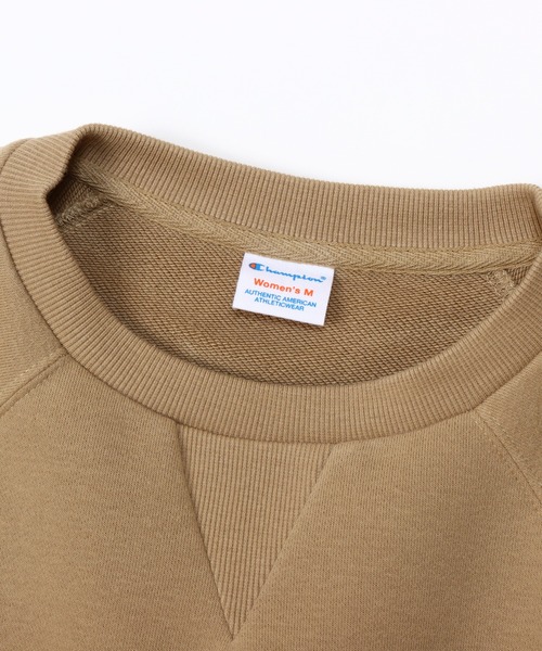 Champion(チャンピオン)の「【Champion/チャンピオン】レディース ショートスリーブスウェットシャツ(スウェット・レディース・チャコール/ベージュ/ダークグリーン/ヘザーグレー・MEDIUM/LARGE)」の21枚目の写真