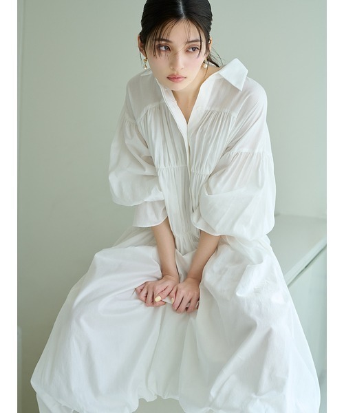 SNIDEL（スナイデル）の「コットンギャザーバルーンシャツワンピース（ワンピース・レディース・ホワイト/サックスブルー/ピンク・0/1）」の4枚目の写真