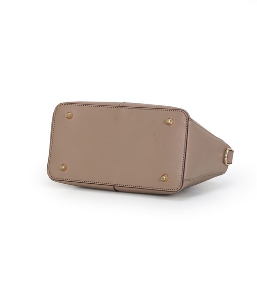 MIAN （ミアン）の「重ねフラップ2wayハンドバッグ（ハンドバッグ・レディース・モカ/アイボリー/ブラック・FREE）」の13枚目の写真