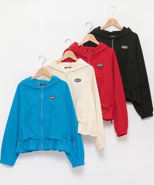 by LOVEiT（バイラビット）の「ふんわりブルゾン（ブルゾン・キッズ・ブラック/レッド/オフホワイト/ブルー・140cm/160cm/130cm/150cm/120cm）」の14枚目の写真