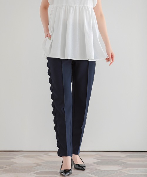 Fit more(フィットモア)の「スカラップテーパードパンツ(スラックス・レディース・ピンク/ネイビー/ブラック・PS/S)」の1枚目の写真