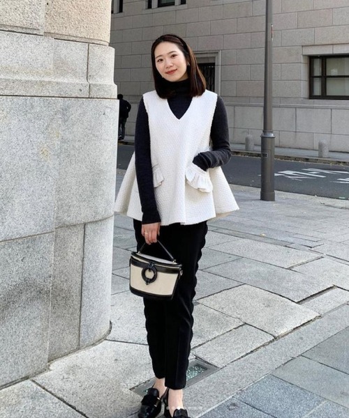 Fit more(フィットモア)の「スカラップテーパードパンツ(スラックス・レディース・ピンク/ネイビー/ブラック・PS/S)」の7枚目の写真