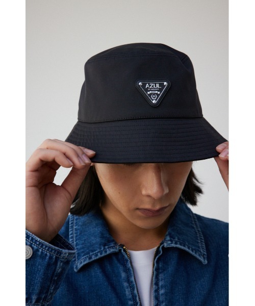AZUL by moussy(アズールバイマウジー)の「ロゴプレートバケットハット(ハット・メンズ・ブラック・FREE)」の2枚目の写真