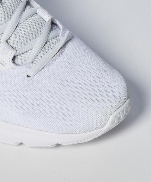 UNDER ARMOUR（アンダーアーマー）の「UAチャージド ローグ4（ランニング/レディース）（スニーカー・レディース・ホワイト・25.0cm/22.5cm/23.0cm/25.5cm/23.5cm/24.5cm/24.0cm/26.0cm）」の8枚目の写真