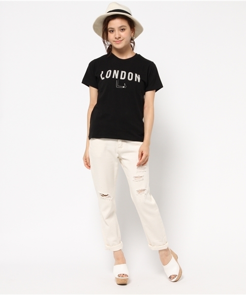 AZUL by moussy(アズールバイマウジー)の「30/-C天竺ハンドサインロゴT(Tシャツ/カットソー・レディース・ブラック/ベージュ/オフホワイト・SMALL/LARGE/MEDIUM/X-LARGE)」の7枚目の写真