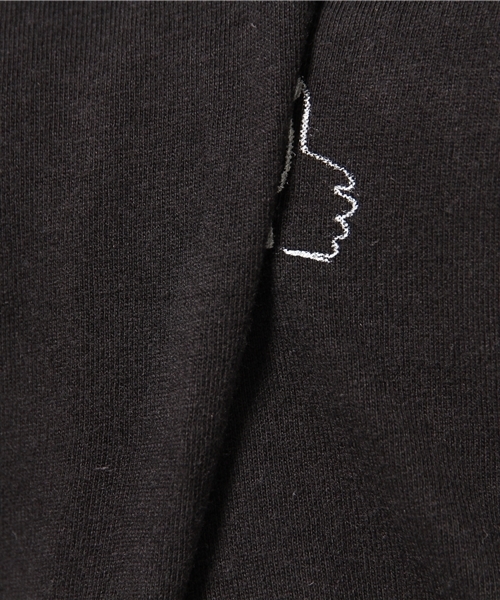 AZUL by moussy(アズールバイマウジー)の「30/-C天竺ハンドサインロゴT(Tシャツ/カットソー・レディース・ブラック/ベージュ/オフホワイト・SMALL/LARGE/MEDIUM/X-LARGE)」の12枚目の写真