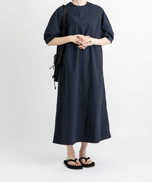 EKAL(エカル)の「『撥水/UVカット』『UR TECH』ナイロンタッサーワンピース(ワンピース・レディース・グリーン/ネイビー/グレー・ONE)」の7枚目の写真