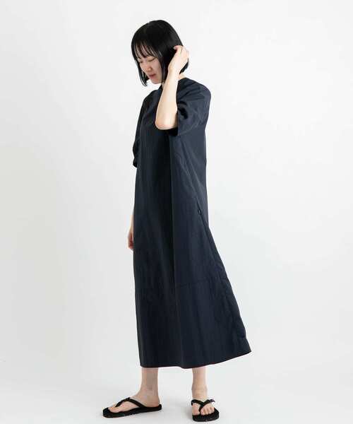 EKAL(エカル)の「『撥水/UVカット』『UR TECH』ナイロンタッサーワンピース(ワンピース・レディース・グリーン/ネイビー/グレー・ONE)」の9枚目の写真