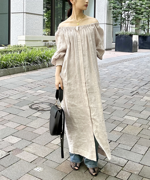 journal standard L'essage（ジャーナルスタンダードレサージュ）の「フレンチリネンギャザーワンピース（ワンピース・レディース・ブラック/ベージュ系その他・FREE）」の2枚目の写真