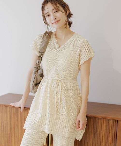 mysty woman（ミスティウーマン）の「スカシアミニットチュニック　121001（ニット/セーター・レディース・オフホワイト/ブラウン/オレンジ・FREE）」の2枚目の写真