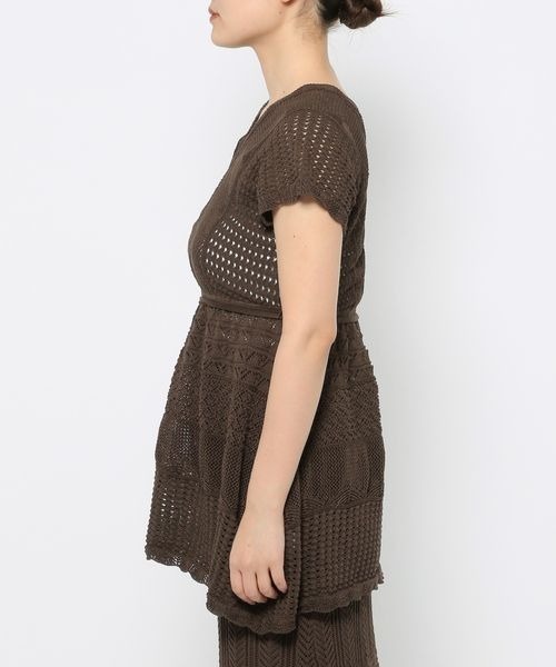 mysty woman（ミスティウーマン）の「スカシアミニットチュニック　121001（ニット/セーター・レディース・オフホワイト/ブラウン/オレンジ・FREE）」の13枚目の写真