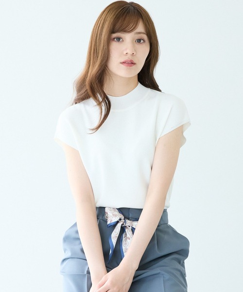 Andemiu（アンデミュウ）の「【新色/接触冷感】ソウバリフレンチニット123548（ニット/セーター・レディース・ブラック/グリーン/ブラウン/オフホワイト/ホワイト/グレー/カーキ/モカ/ブルーグリーン/ブルー・FREE）」の3枚目の写真