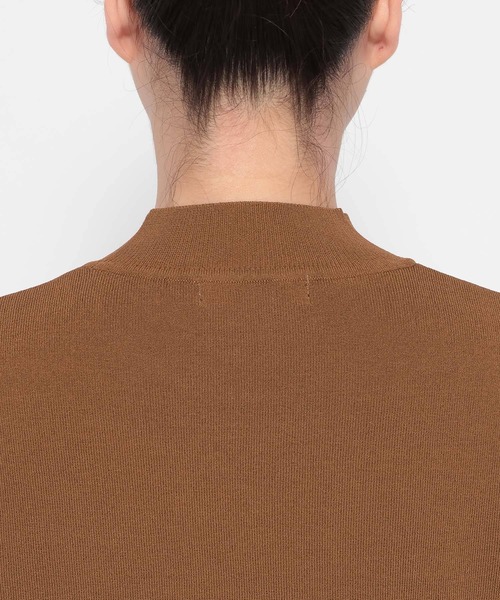 Andemiu（アンデミュウ）の「【新色/接触冷感】ソウバリフレンチニット123548（ニット/セーター・レディース・ブラック/グリーン/ブラウン/オフホワイト/ホワイト/グレー/カーキ/モカ/ブルーグリーン/ブルー・FREE）」の15枚目の写真