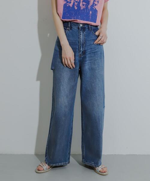 SENSE OF PLACE by URBAN RESEARCH(センスオブプレイスバイアーバンリサーチ)の「ハクプリントクラッシュワイドデニム(デニムパンツ・レディース・ライトインディゴブルー/ライトブルー・SMALL/MEDIUM)」の6枚目の写真