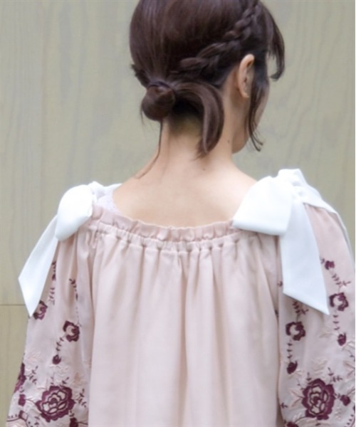 axes femme（アクシーズファム）の「肩リボンロングインナー