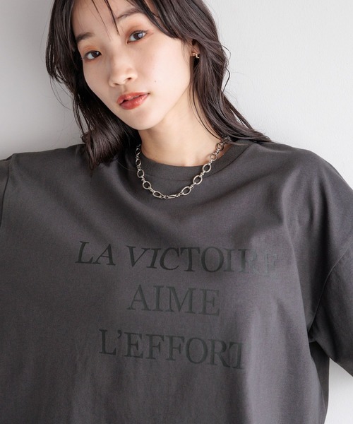 ローリーズファーム　サトムラ　主役級Tシャツ 一枚でスタイリングが決まるTシャツ」 【LOWRYS FARM】“主役T