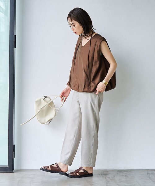 coen(コーエン)の「【RONEL】リネンライククロップドテーパードパンツ(スラックス・レディース・ダークグレー/ベージュ・S/M/L)」の17枚目の写真