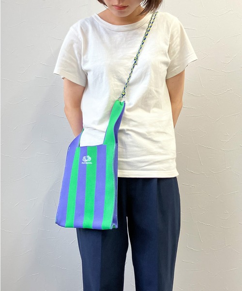 FRUIT OF THE LOOM（フルーツオブザルーム）の「STRIPED MINI SHOULDER BAG / トートバッグ / ミニ / コンパクト / カジュアル / ストライプ（ショルダーバッグ・メンズ・ネイビー/ラベンダー/グリーン/レッド/サックスブルー・FREE）」の12枚目の写真
