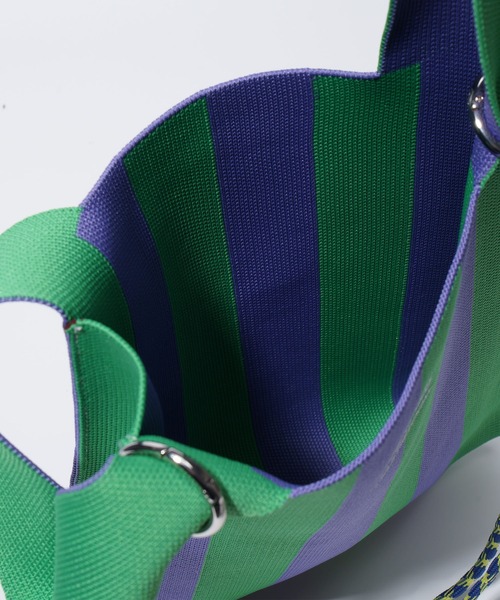 FRUIT OF THE LOOM（フルーツオブザルーム）の「STRIPED MINI SHOULDER BAG / トートバッグ / ミニ / コンパクト / カジュアル / ストライプ（ショルダーバッグ・メンズ・ネイビー/ラベンダー/グリーン/レッド/サックスブルー・FREE）」の10枚目の写真