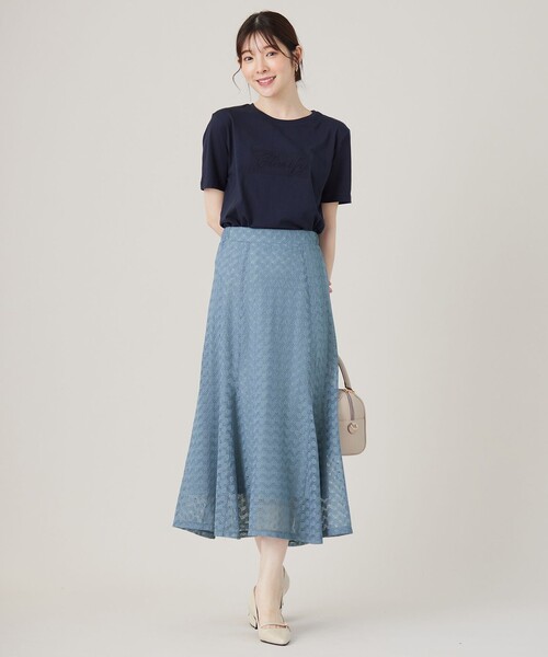 ANY SIS(エニィスィス)の「エンボスロゴ Tシャツ(Tシャツ/カットソー・レディース・ライトグレー系/ダークブラウン系/アイボリー系/ネイビー系・2)」の18枚目の写真