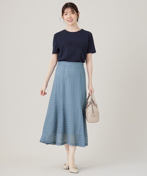ANY SIS(エニィスィス)の「エンボスロゴ Tシャツ(Tシャツ/カットソー・レディース・ライトグレー系/ダークブラウン系/アイボリー系/ネイビー系・2)」の19枚目の写真