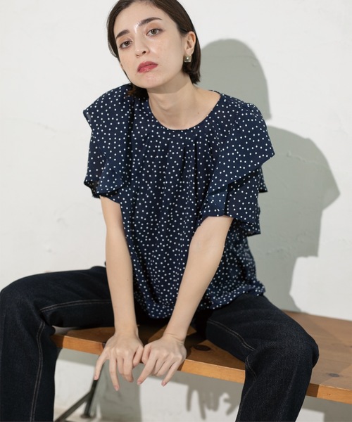 OPAQUE.CLIP（オペークドットクリップ）の「◆《美人百花掲載》ドットプリントフレアスリーブ【洗濯機洗い可】（シャツ/ブラウス・レディース・ホワイト系3/ブラック系/ネイビー系・40/38/42）」の18枚目の写真