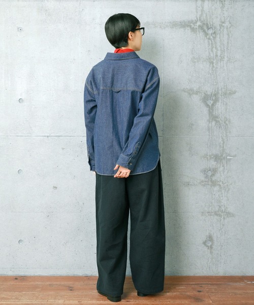 PAR ICI（パーリッシィ）の「ライトオンスデニム ワークシャツ（シャツ/ブラウス・レディース・ブルー/ネイビー・FREE）」の22枚目の写真