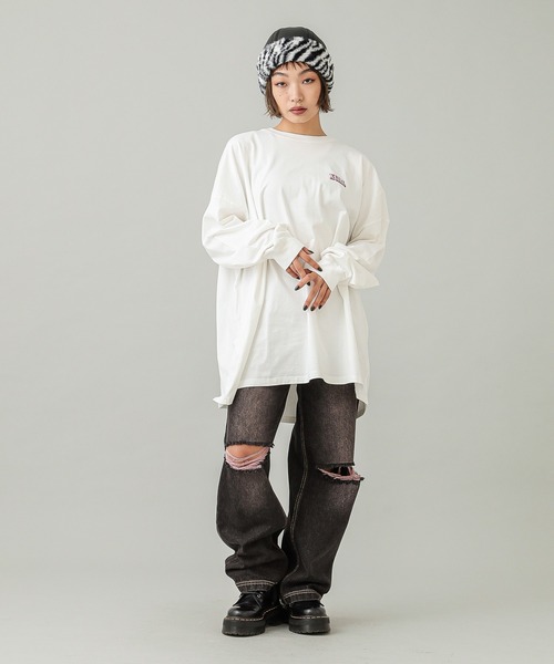 大人気 X-girl CIRCLE BACKGROUND FACE LOGO L/S BIG TEE DRESS X-girl（エックスガール）の「CIRCLE BACKGROUND FACE LOGO L/S