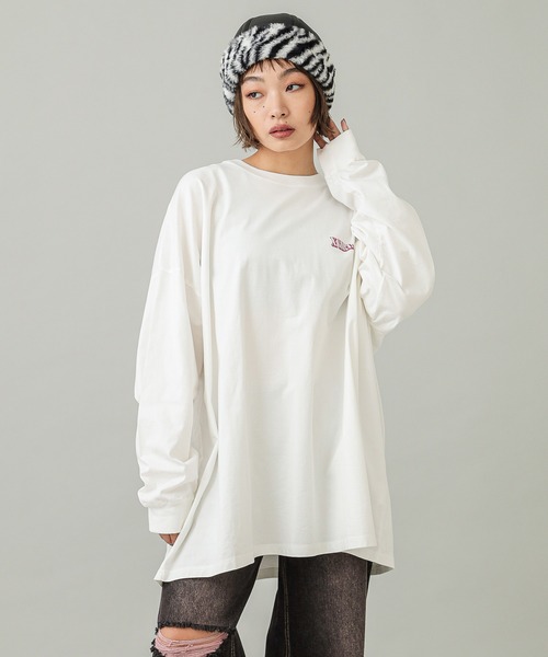 X-girl（エックスガール）の「CIRCLE BACKGROUND FACE LOGO L/S BIG TEE DRESS（ワンピース・レディース・チャコール/ホワイト・S/M）」の11枚目の写真