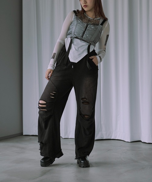 Ezick（エジック）の「Overdyeダメージスウェットパンツ（スウェットパンツ・レディース・スモークピンク/ブラック・M/S）」の10枚目の写真