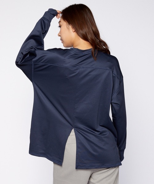 FILA(フィラ)の「【水陸両用】長袖Tシャツ ロング丈 バックスリット(Tシャツ/カットソー・レディース・グレー・LARGE/X-LARGE/MEDIUM)」の10枚目の写真