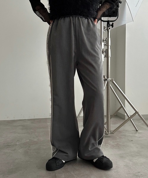 apres jour mignon(アプレジュールミニョン)の「アソートサイドレースラインパンツ【ZOZOTOWN限定アイテム】(その他パンツ・レディース・ボルドー/ダークブラウン/チャコールグレー/ブラック/カーキ・SMALL/MEDIUM/X-LARGE)」の14枚目の写真