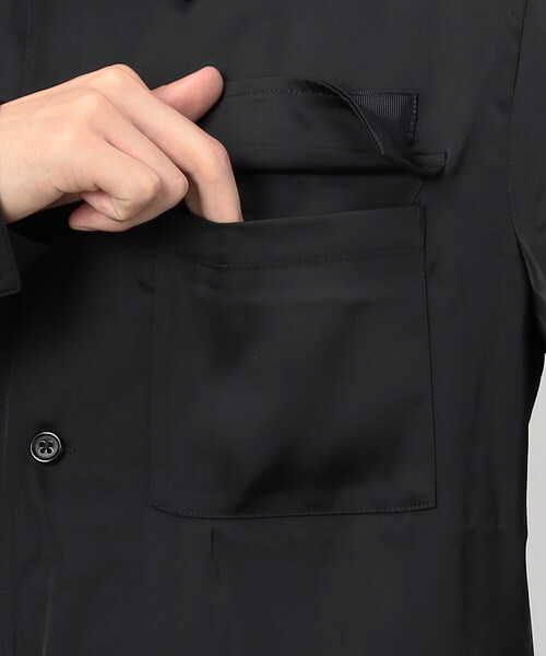 COMME CA ISM(コムサイズム)の「サテンストレッチ ミリタリーデザイン シャツブルゾン(ブルゾン・メンズ・ブラック/グリーン/ブルー・LARGE/MEDIUM/SMALL/X-LARGE)」の17枚目の写真