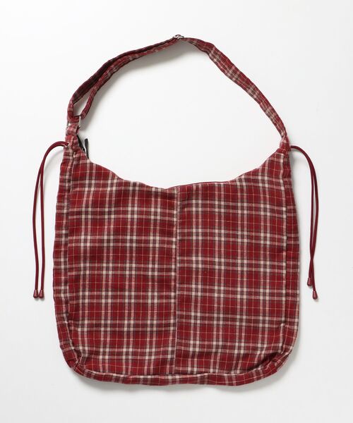 SEQUENZ(シークエンズ)の「【お気に入り30000人突破】/ 大容量 / ギャザーショルダーバッグ /SHOULDER GATHER BAG(ショルダーバッグ・レディース・ネイビー/その他1/その他2/ブラック/レッド/その他3/グリーン/ピンク/その他4・FREE)」の21枚目の写真
