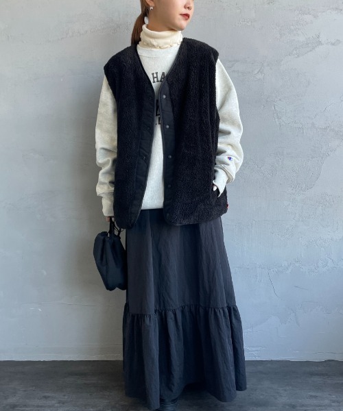 UNIVERSAL OVERALL（ユニバーサルオーバーオール）の「[UNIVERSAL OVERALL/ユニバーサルオーバーオール] 別注 リバーシブルボアベスト（ベスト・レディース・ブラック/グレイッシュベージュ・M/L/XL）」の19枚目の写真