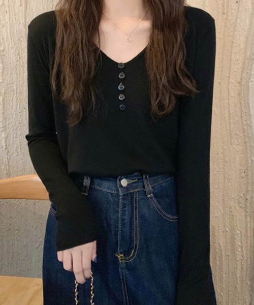 Miniministore(ミニミニストア)の「Vネック ニットトップス レディース(シャツ/ブラウス・レディース・ホワイト/ベージュ/ブルー/イエロー/ラベンダー/ブラック・FREE)」の2枚目の写真