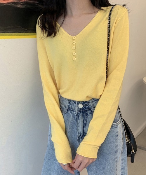 Miniministore(ミニミニストア)の「Vネック ニットトップス レディース(シャツ/ブラウス・レディース・ホワイト/ベージュ/ブルー/イエロー/ラベンダー/ブラック・FREE)」の15枚目の写真