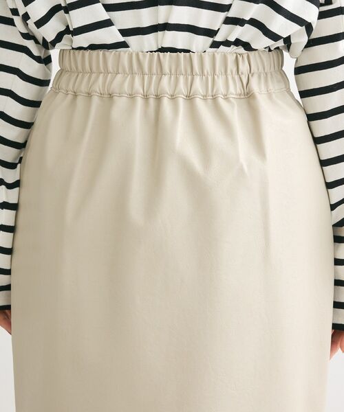 ELENCARE DUE（エレンカーレデュエ）の「・ELENCARE　DUE合成皮革W-ZIPスカート（スカート・レディース・アイボリー/ブラック・FREE）」の12枚目の写真
