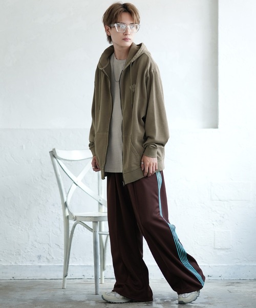 SIDEWAY STANCE（サイドウェイスタンス）の「【SIDEWAY STANCE】ピグメント 刺しゅうデザイン スウェット ジップパーカー（パーカー・メンズ・ブラック/ブラウン系/ブラウン/ブラック系・SMALL/MEDIUM/LARGE/X-LARGE）」の11枚目の写真