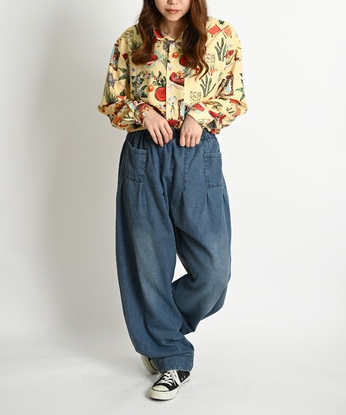 MARAI(マーライ)の「デニムパンツ ワイドパンツ ジーンズ バルーンパンツ タックデザイン ウエストゴム テーパードパンツ(デニムパンツ・レディース・ブルー・X-LARGE/MEDIUM)」の2枚目の写真