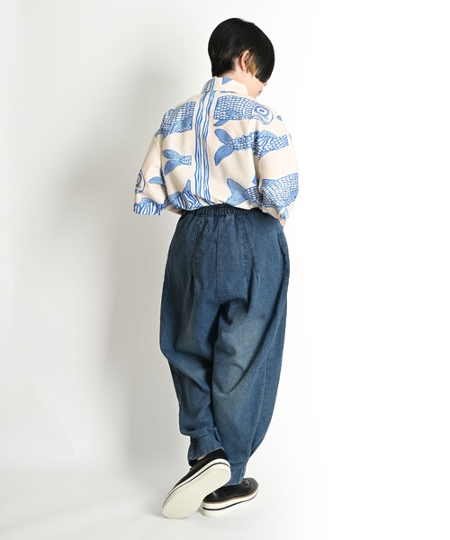 MARAI(マーライ)の「デニムパンツ ワイドパンツ ジーンズ バルーンパンツ タックデザイン ウエストゴム テーパードパンツ(デニムパンツ・レディース・ブルー・X-LARGE/MEDIUM)」の5枚目の写真