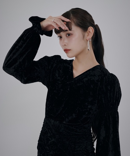 favclo.(ファブクロ)の「String Velor Mini dress / ストリングベロアミニドレス(ワンピース・レディース・カーキ/ブラック・MEDIUM/SMALL)」の18枚目の写真