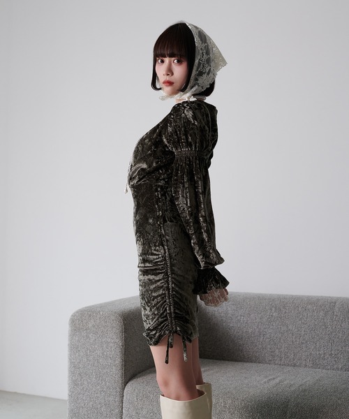 favclo.(ファブクロ)の「String Velor Mini dress / ストリングベロアミニドレス(ワンピース・レディース・カーキ/ブラック・MEDIUM/SMALL)」の22枚目の写真