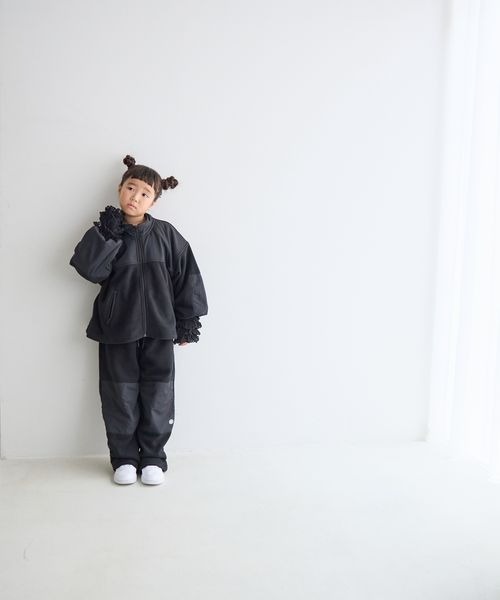 LOWRYS FARM（ローリーズファーム）の「ソデレースフリルＬＳ　152892（Tシャツ/カットソー・キッズ・アイボリー/ブラック/ホワイト・110cm/120cm/130cm/140cm/150cm）」の9枚目の写真