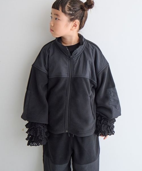 LOWRYS FARM（ローリーズファーム）の「ソデレースフリルＬＳ　152892（Tシャツ/カットソー・キッズ・アイボリー/ブラック/ホワイト・110cm/120cm/130cm/140cm/150cm）」の11枚目の写真