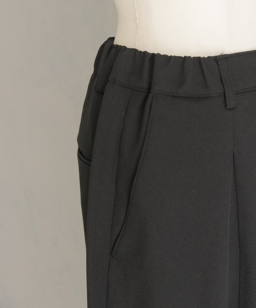 cheriella(シェリエラ)の「【cheriella】センタータックワイドパンツ CENTER TUCK WIDE PANTS(スラックス・レディース・チャコール/ブラック・FREE)」の8枚目の写真